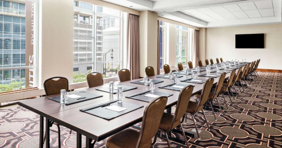 Top 10 Hotels Near McCormick Place: Your Ultimate Guide to Convenient Stays in Chicago
