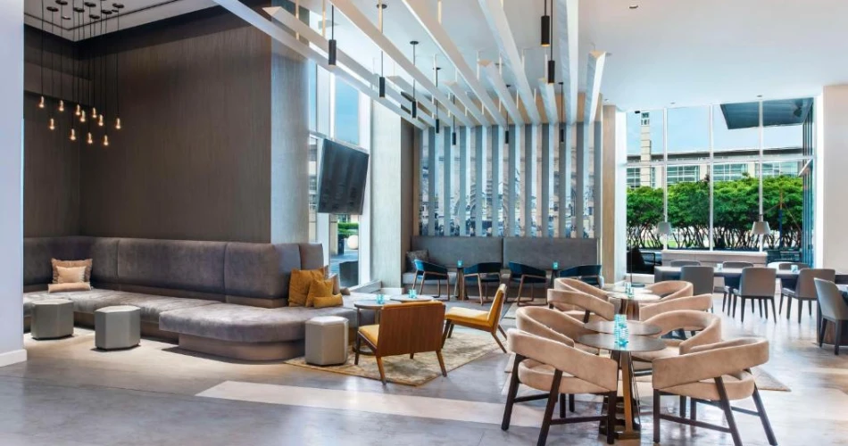 Top 10 Hotels Near McCormick Place: Your Ultimate Guide to Convenient Stays in Chicago