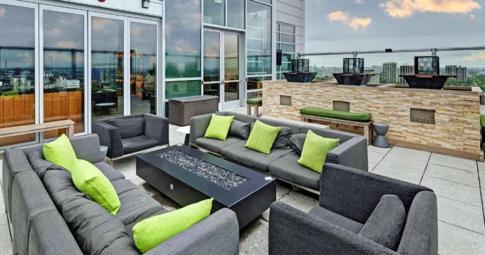 Stay Close to the Action: Best Hotels Near McCormick Place Convention Center