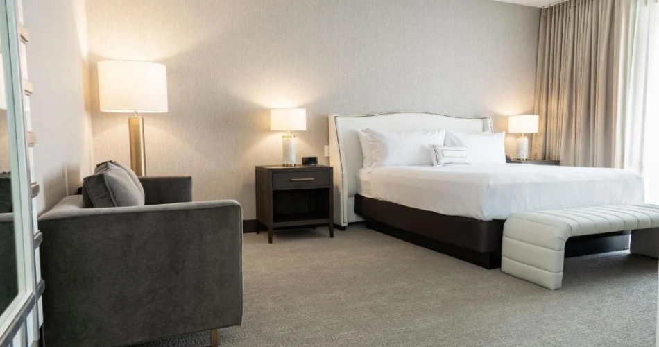Plan Your Stay: Best Hotels Near McCormick Place for Conventions and Events